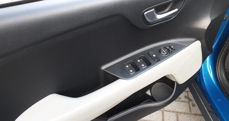 Kia Stonic cena 88490 przebieg: 4180, rok produkcji 2023 z Biała Rawska małe 326
